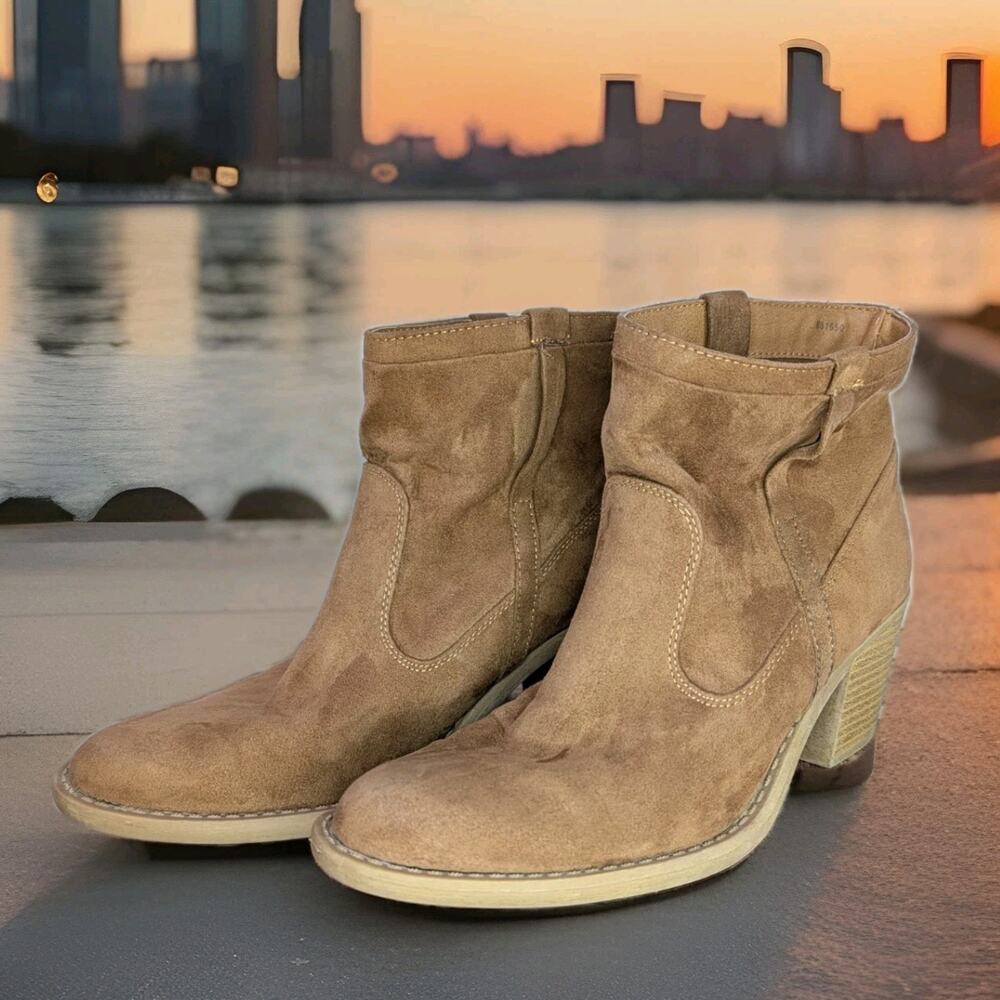 Charlotte Russe Ankle Boots Booties Shoes Size 6 Camel Brown Faux Suede